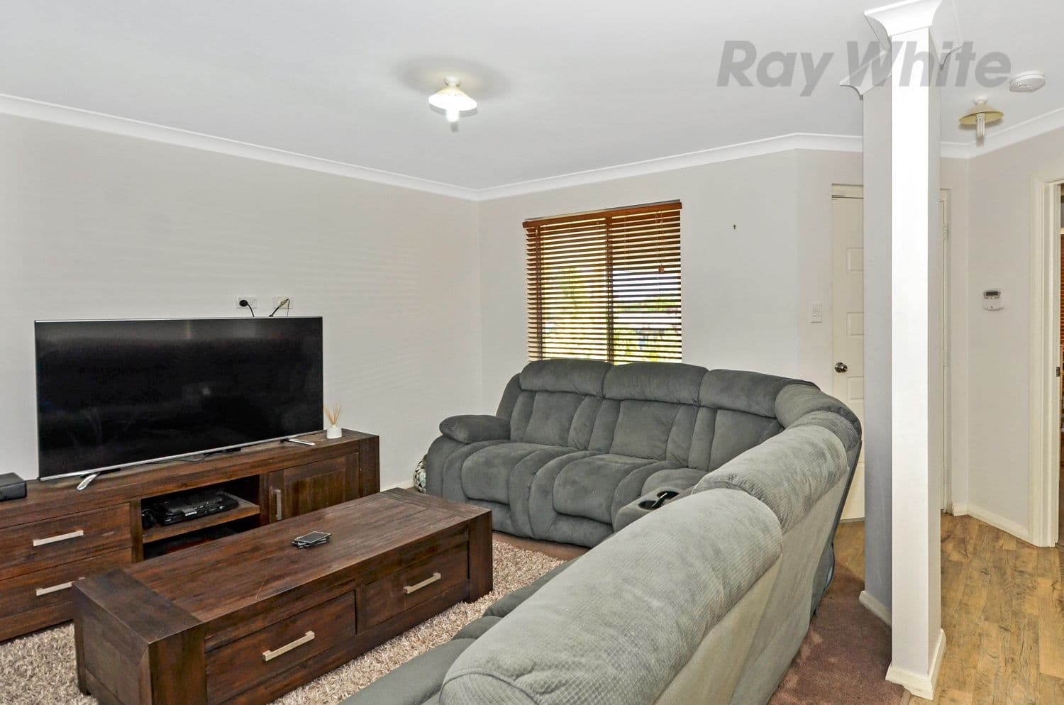 81 Katoomba Street, Orana WA 6330, Orana - Thumbnail 5