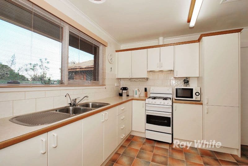 13 Ernest Street, BAYSWATER VIC 3153, Bayswater - Thumbnail 3