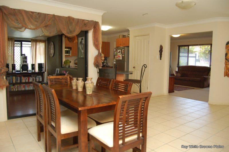 12 Ethan Court, CRESTMEAD QLD 4132, Crestmead - Thumbnail 4
