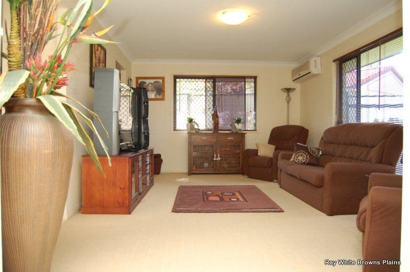 12 Ethan Court, CRESTMEAD QLD 4132, Crestmead - Thumbnail 8