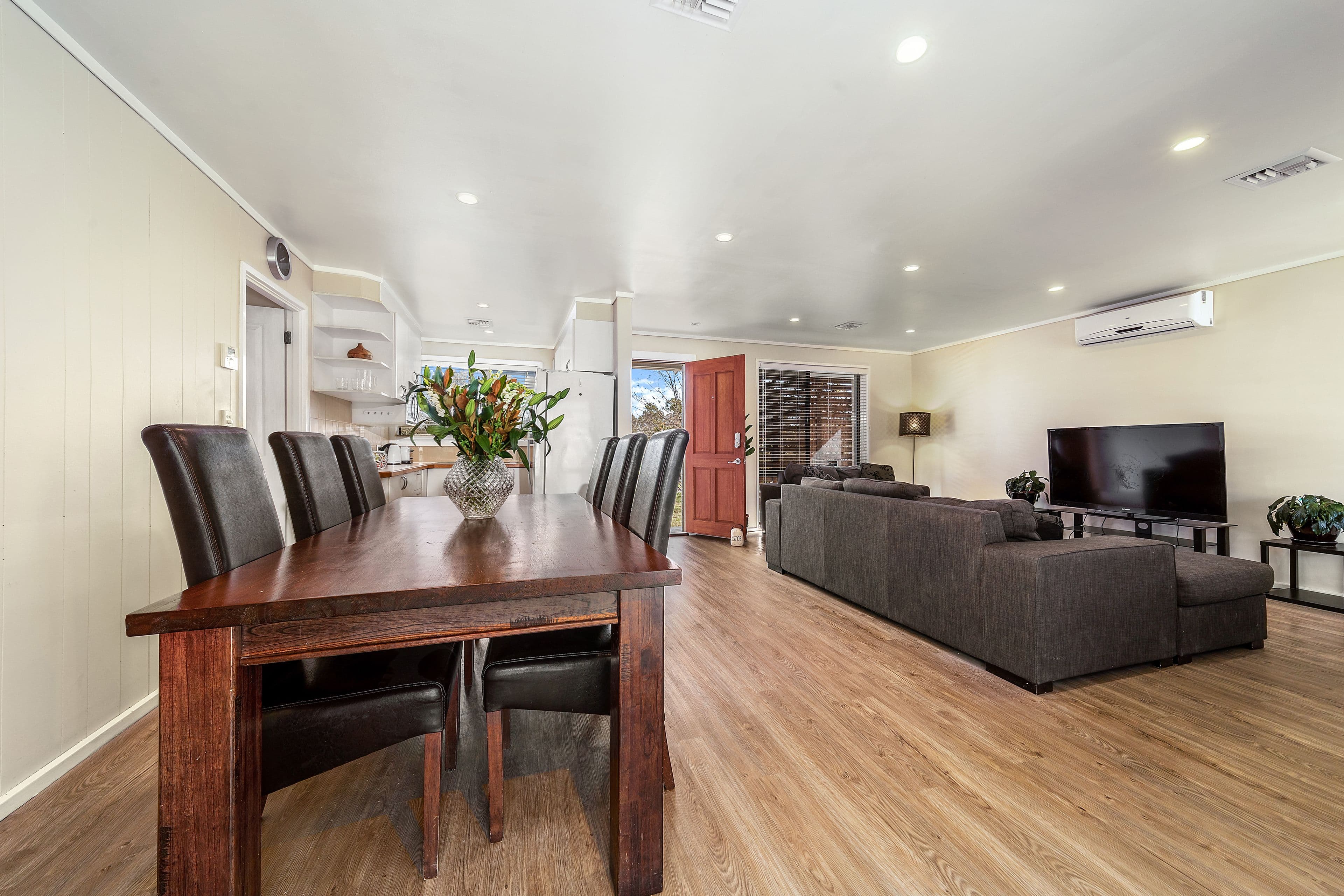 14 Leycester Place, Charnwood ACT 2615, Charnwood - Thumbnail 6