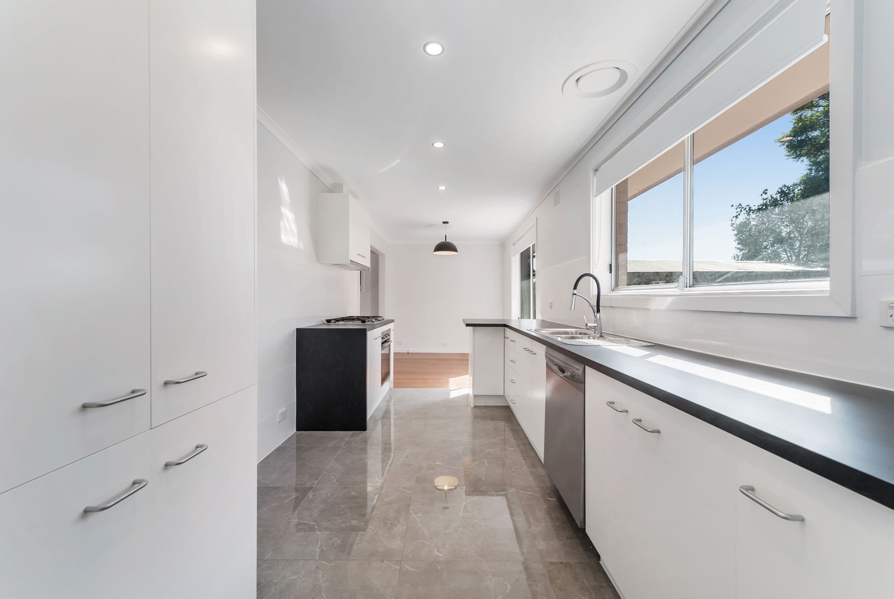 16 Tanglewood Street, Kings Park VIC 3021, Kings Park - Thumbnail 7