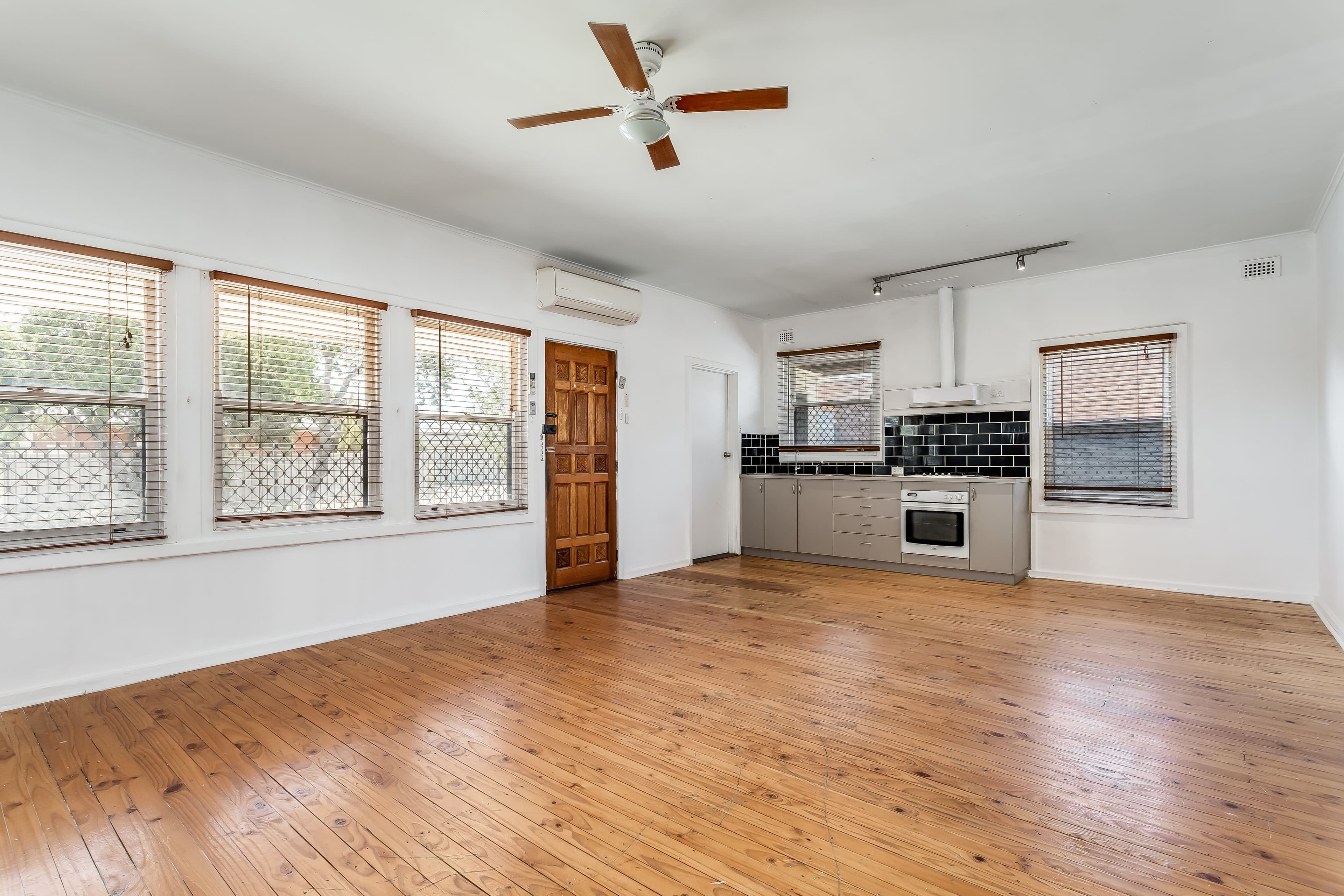 1 Warramunga Street, Greenacres SA 5086, Greenacres - Thumbnail 4