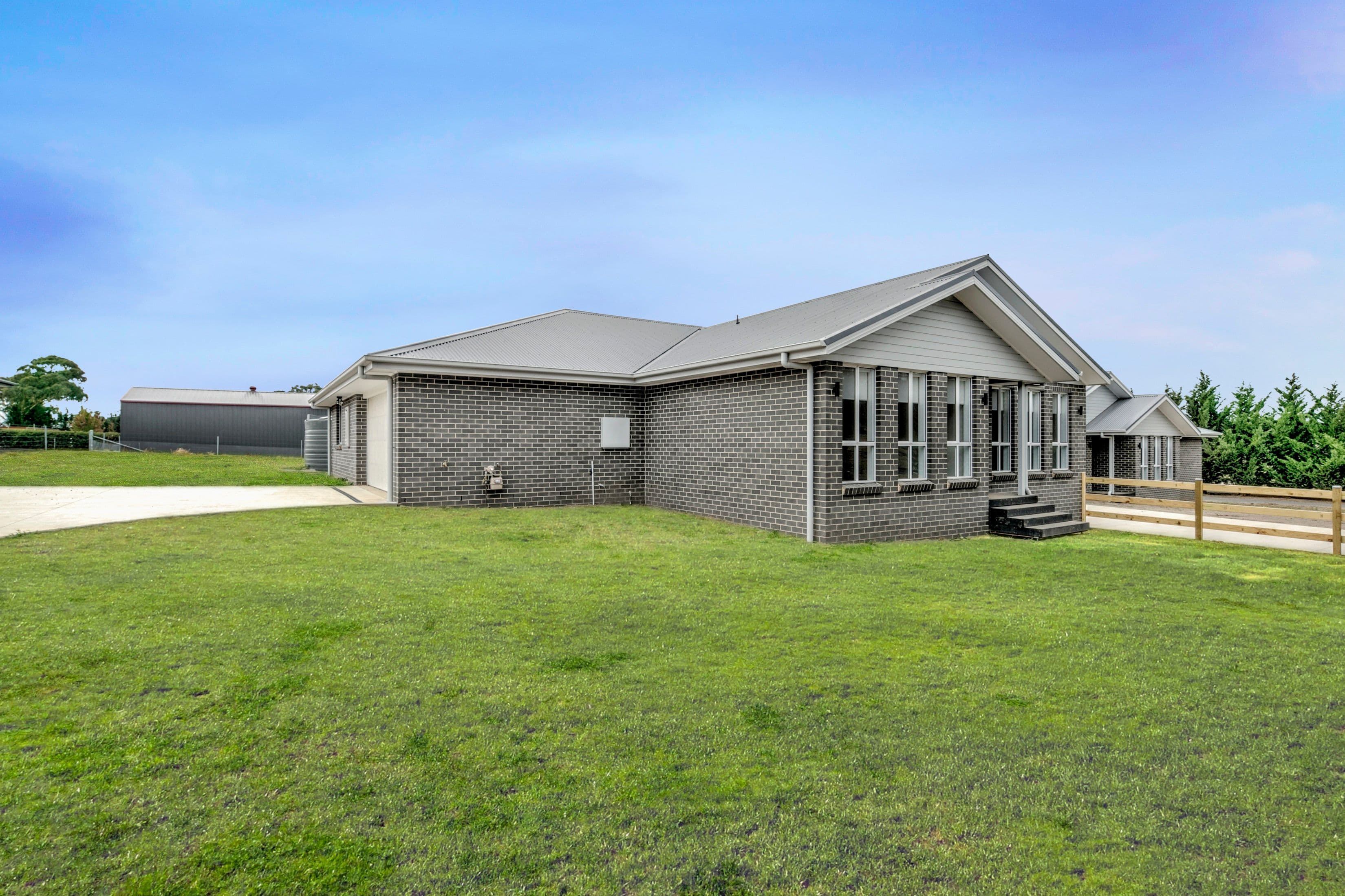2 Ducks Lane, Goulburn - Image 1