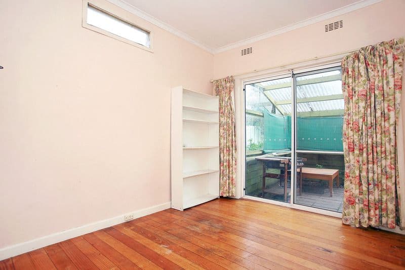 25 Olive Road, EUMEMMERRING VIC 3177, Eumemmerring - Thumbnail 4