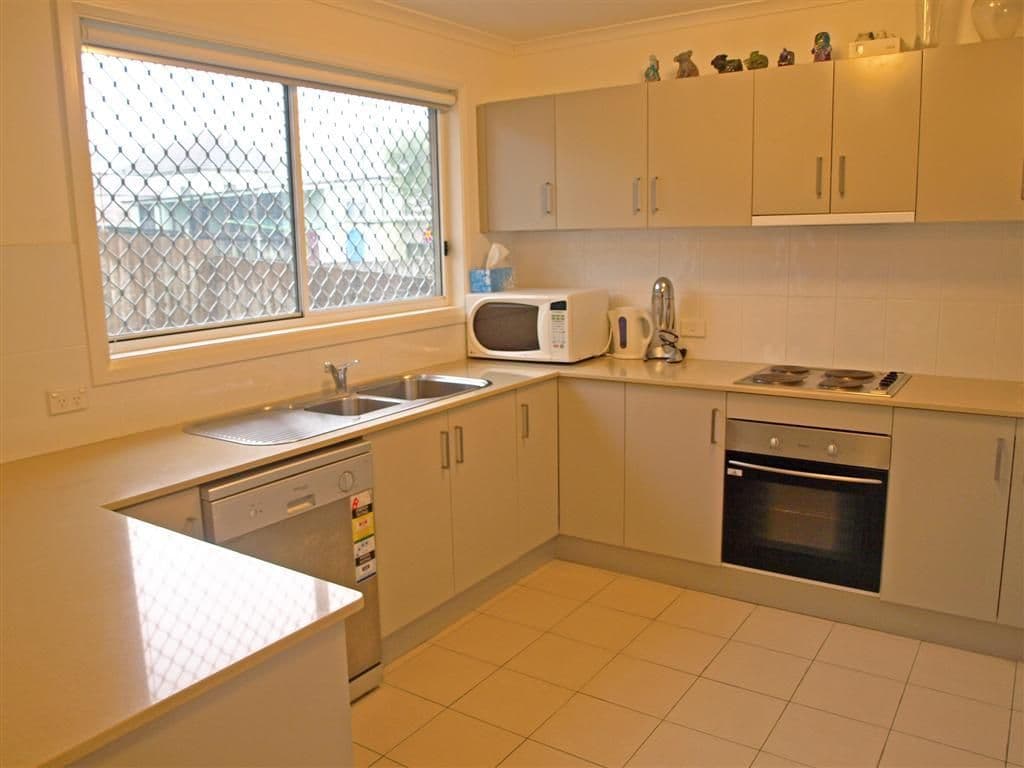 8 Anzac Avenue, WYONG NSW 2259, Wyong - Thumbnail 3