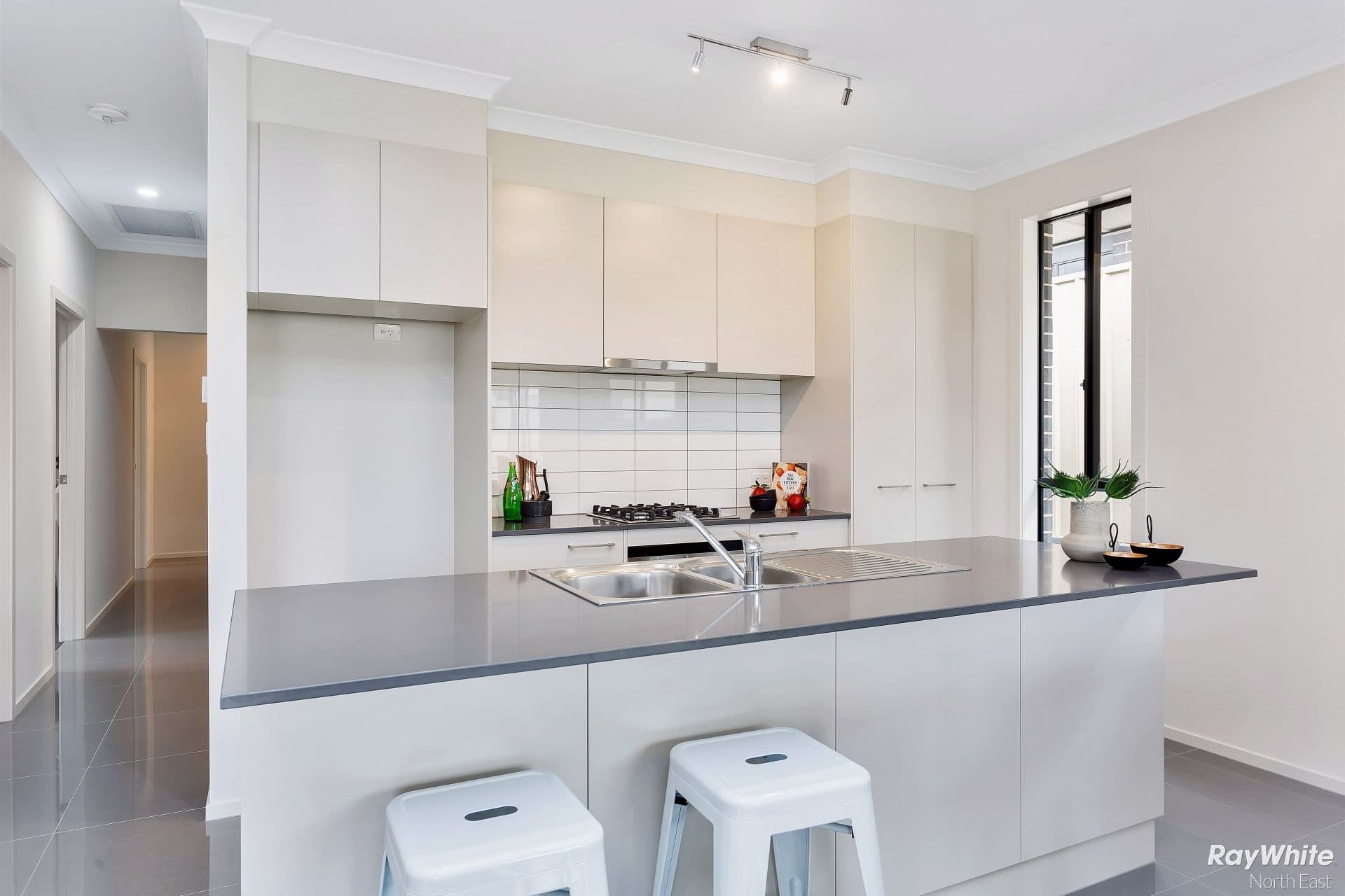 19A Wendy Avenue, Valley View SA 5093, Valley View - Thumbnail 5