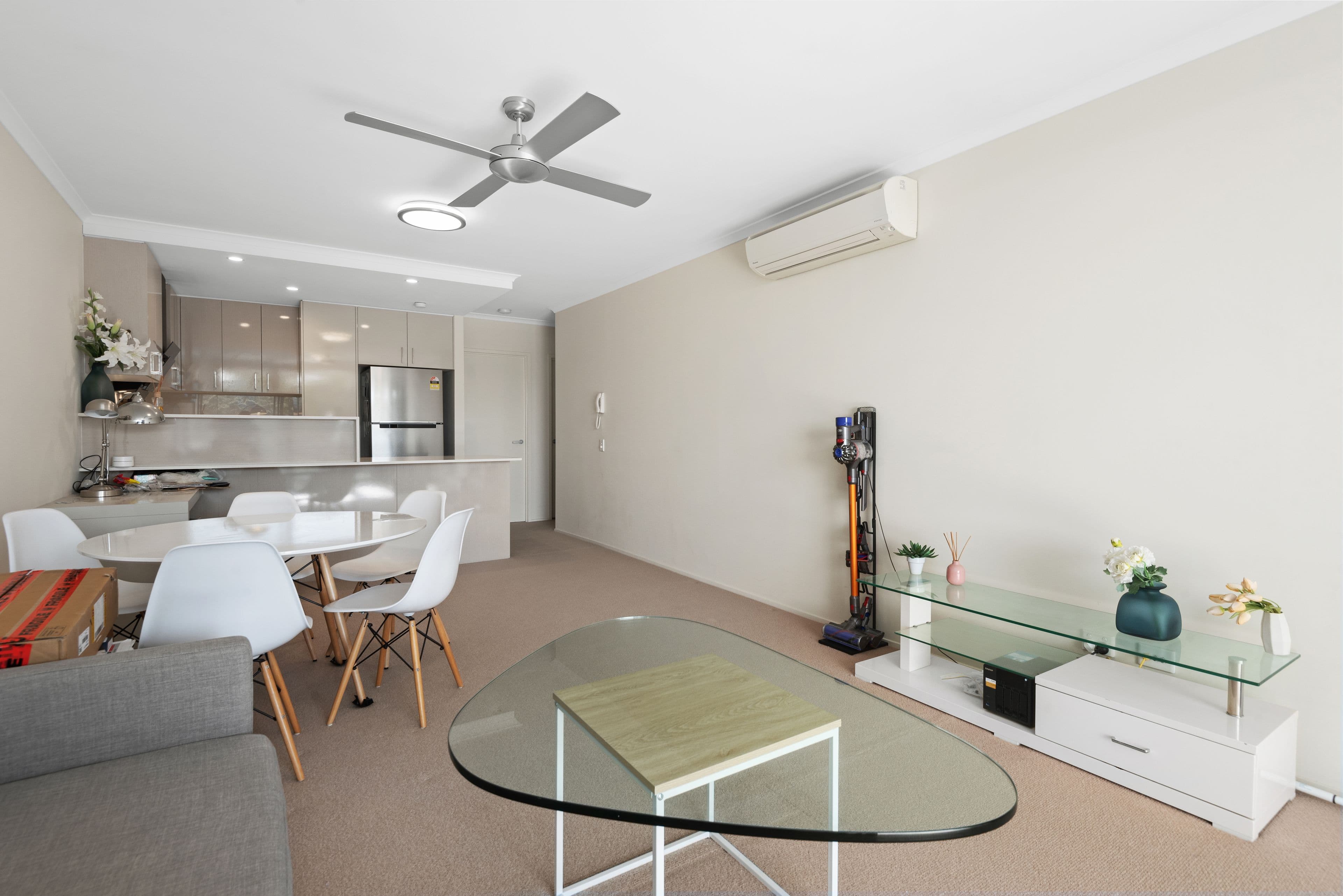 66 Slobodian Avenue, Eight Mile Plains QLD 4113, Eight Mile Plains - Thumbnail 6