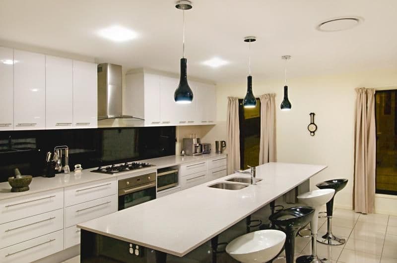 28 Azienda Place, BRIDGEMAN DOWNS QLD 4035, Bridgeman Downs - Thumbnail 2