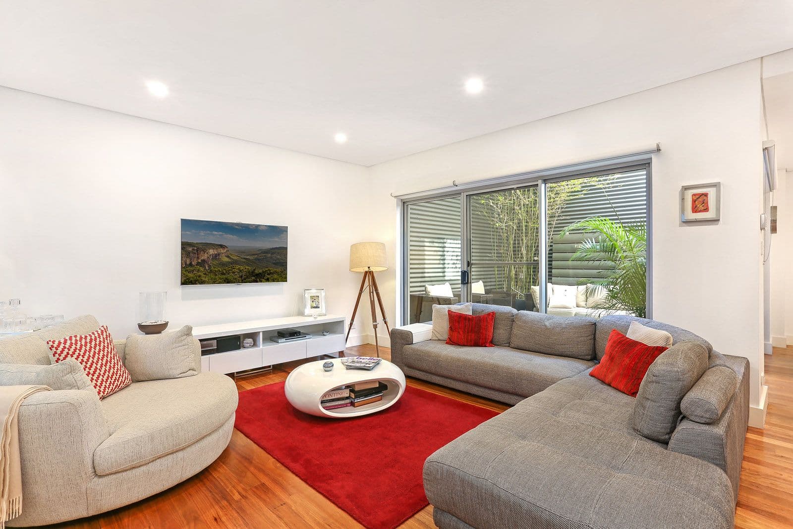 10 Ivy Street, Botany - Thumbnail 3