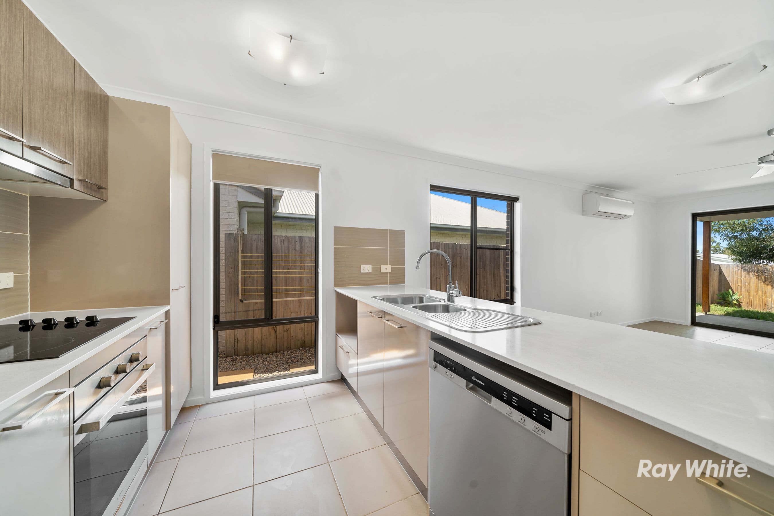 9 Neumann Drive, Collingwood Park QLD 4301, Collingwood Park - Thumbnail 4