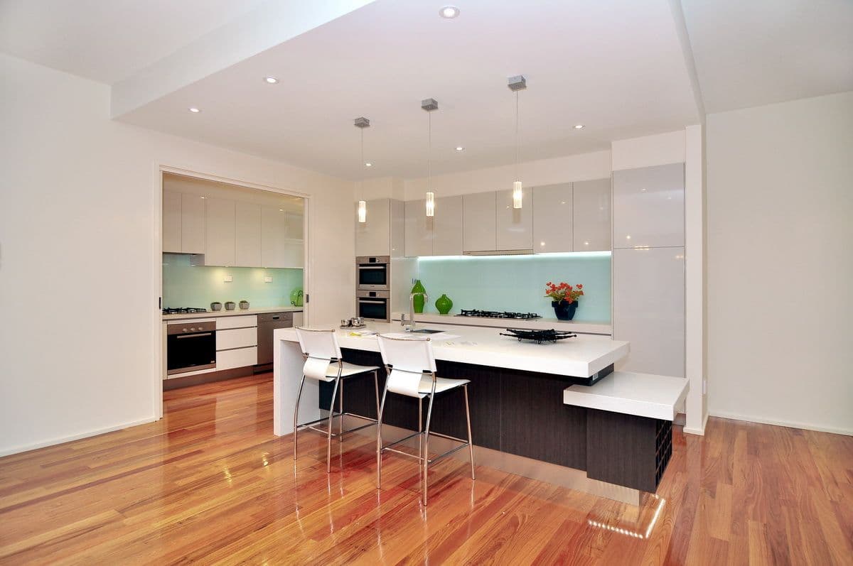 331 Gallaghers Road, GLEN WAVERLEY VIC 3150, Glen Waverley - Thumbnail 3