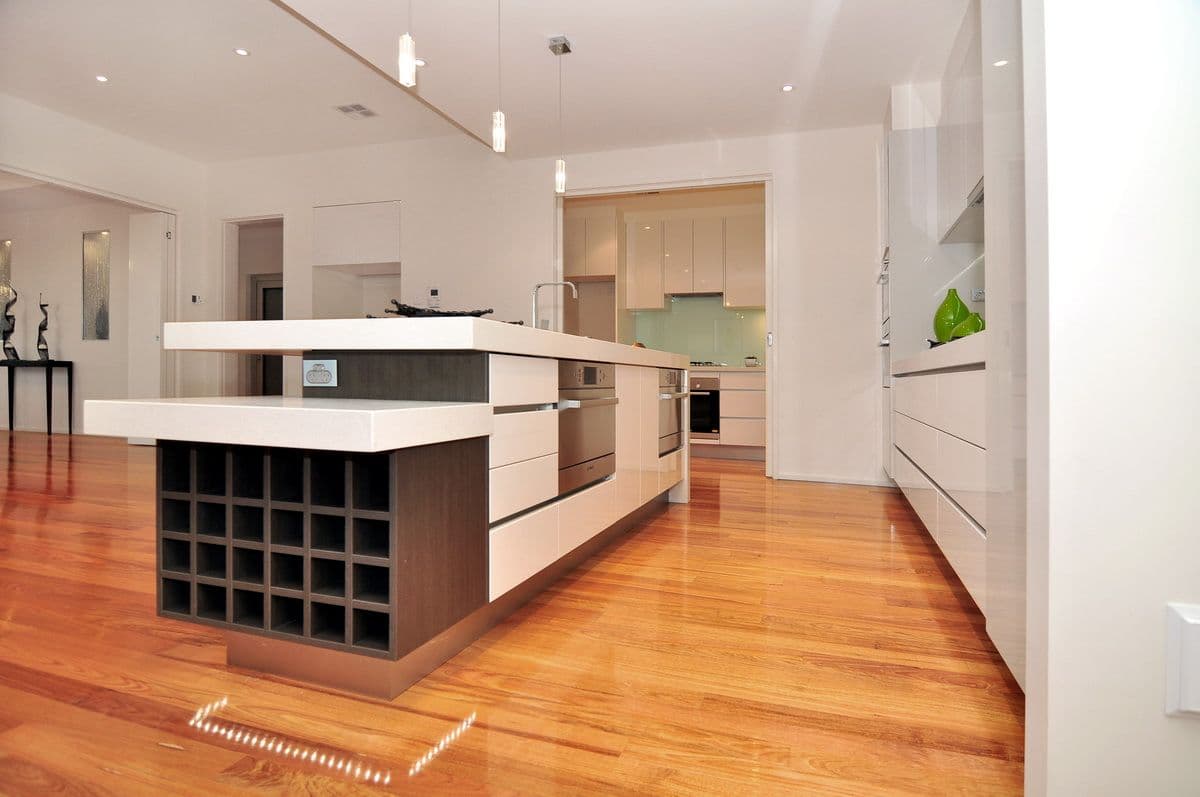 331 Gallaghers Road, GLEN WAVERLEY VIC 3150, Glen Waverley - Thumbnail 4