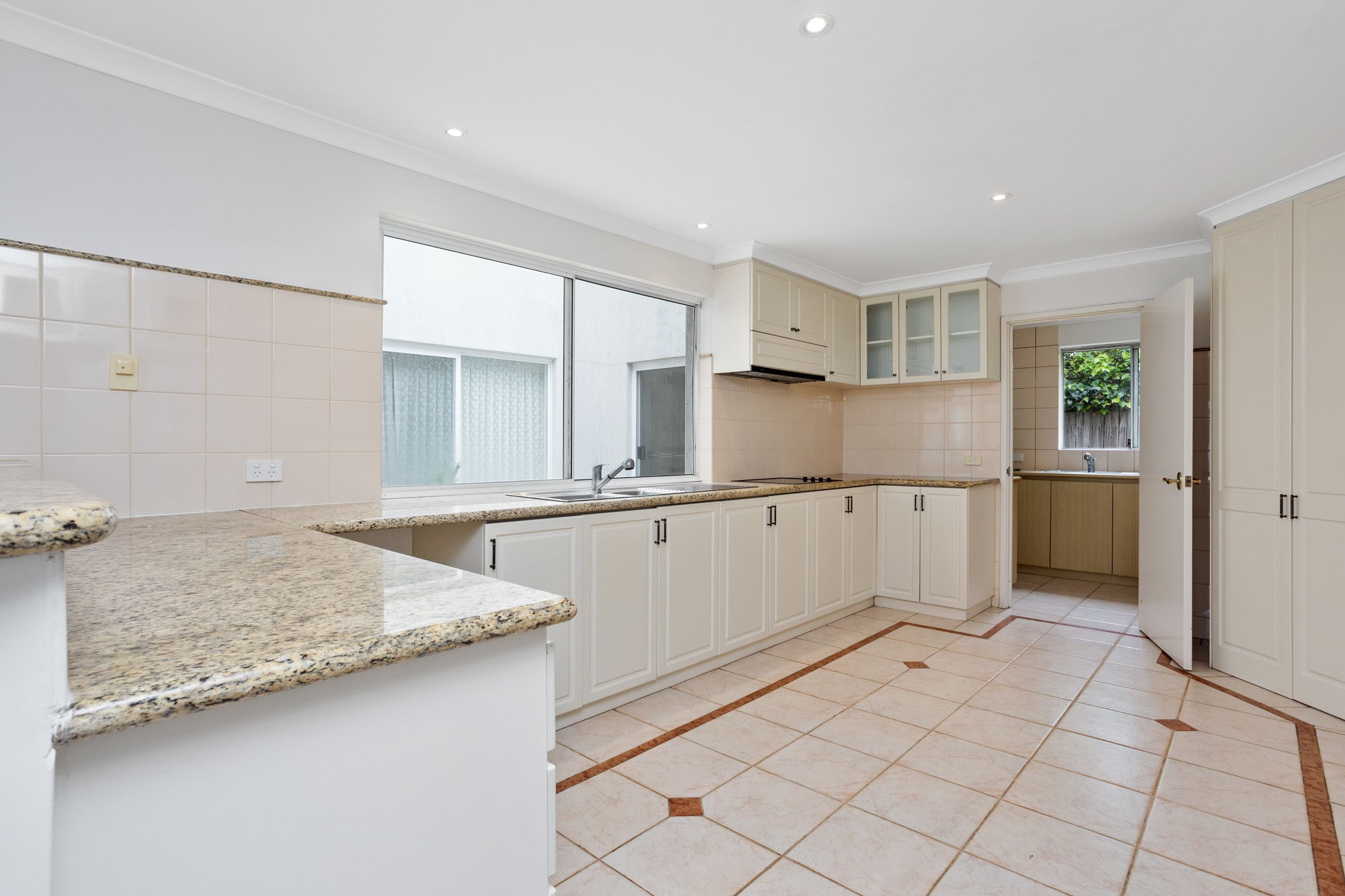 16 Ken Street, Wembley Downs WA 6019, Wembley Downs - Thumbnail 6