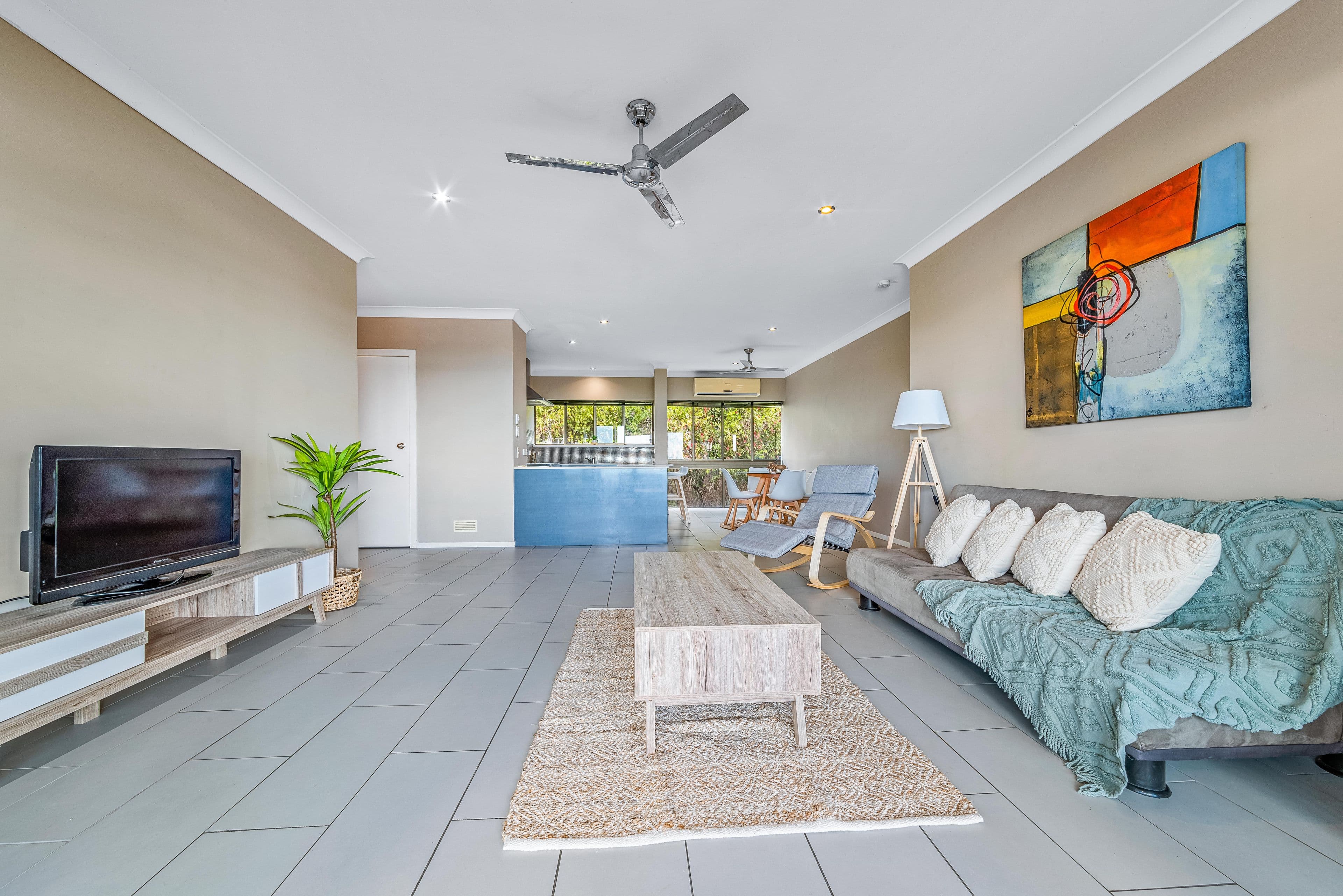 6 Eshelby Drive, Cannonvale QLD 4802, Cannonvale - Thumbnail 4