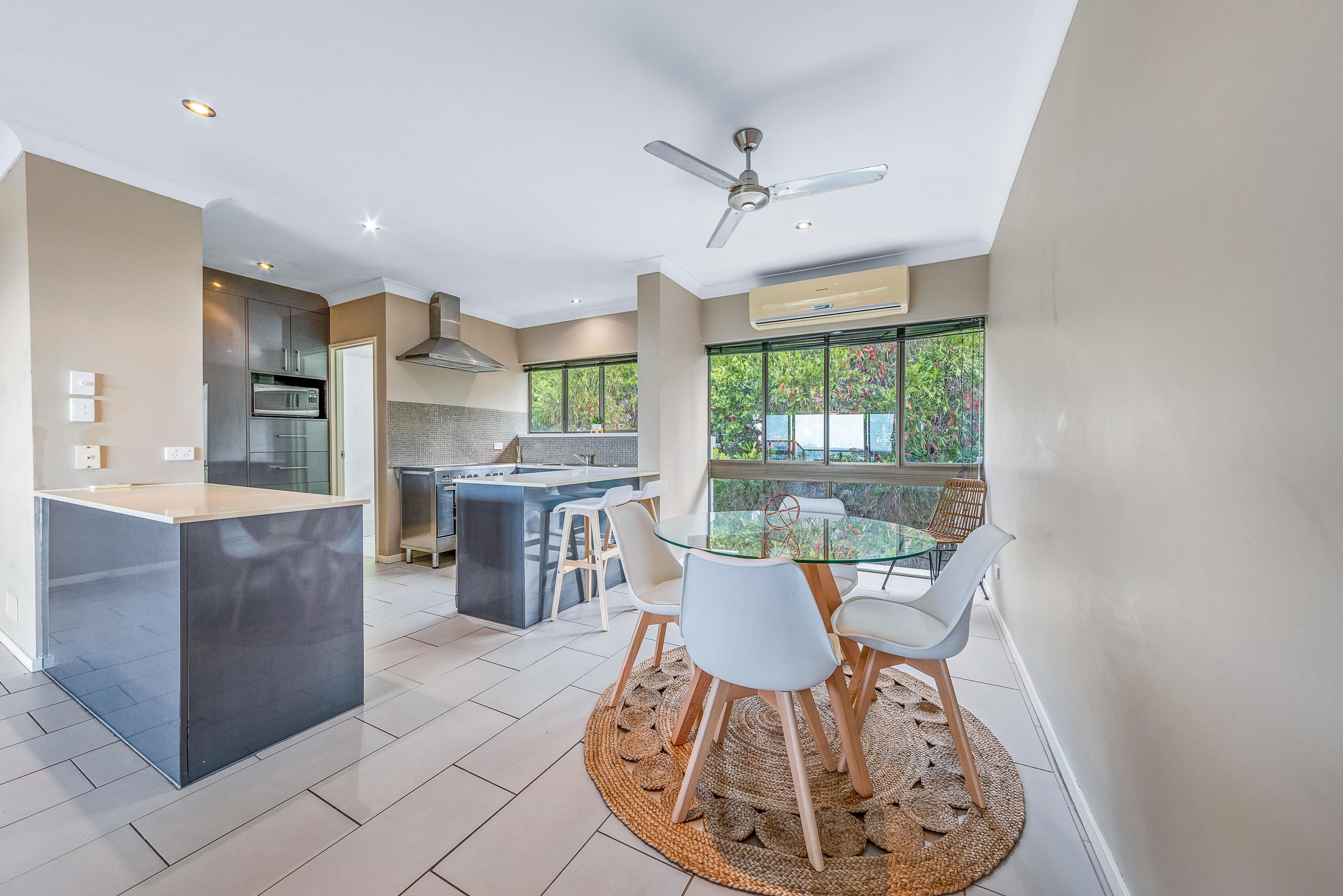 6 Eshelby Drive, Cannonvale QLD 4802, Cannonvale - Thumbnail 5