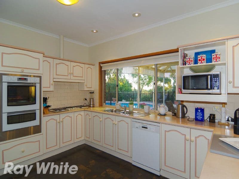4 Ridgetop Place, COROMANDEL VALLEY SA 5051, Coromandel Valley - Thumbnail 8