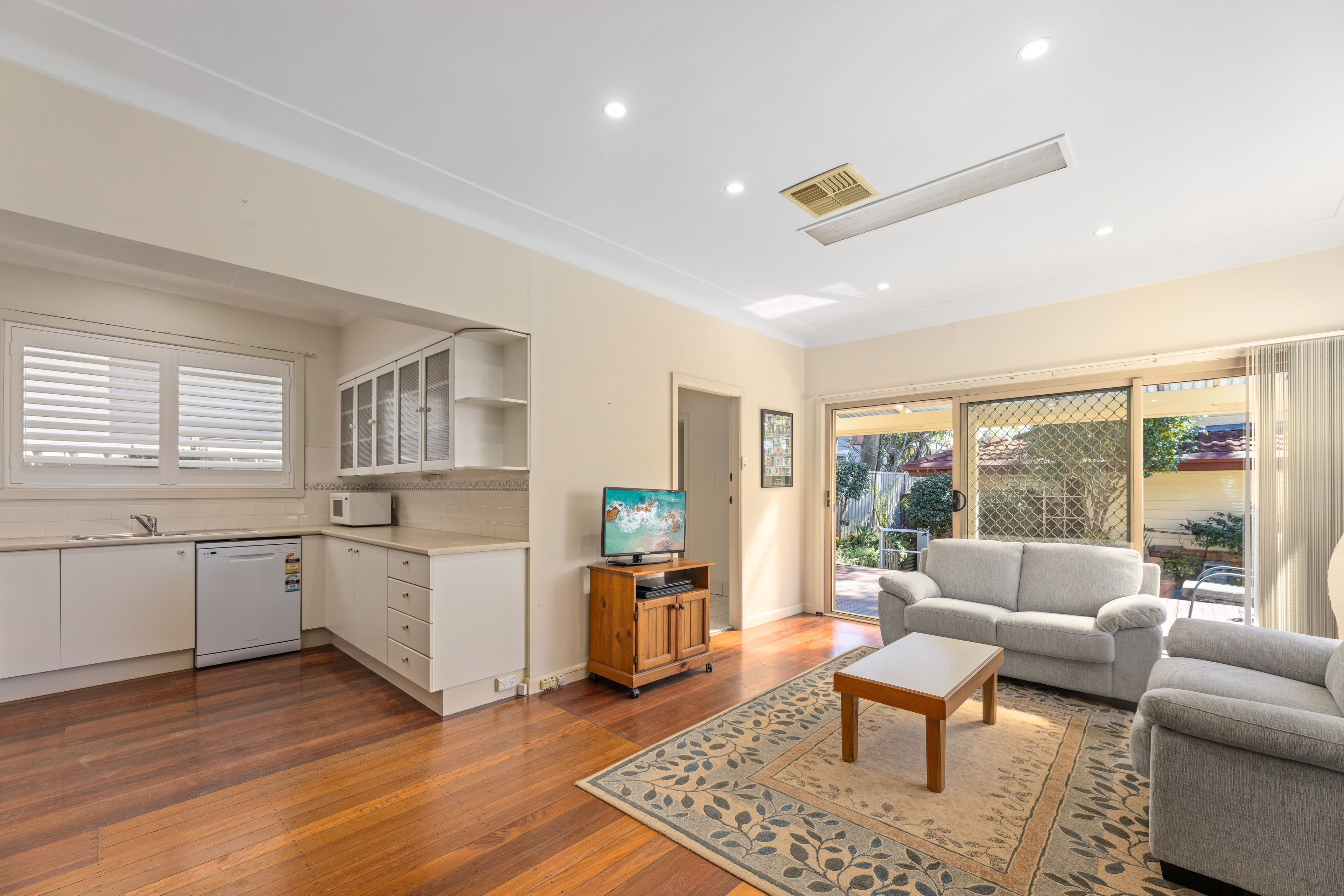 1 Avenel Road, Gymea Bay NSW 2227, Gymea Bay - Thumbnail 3