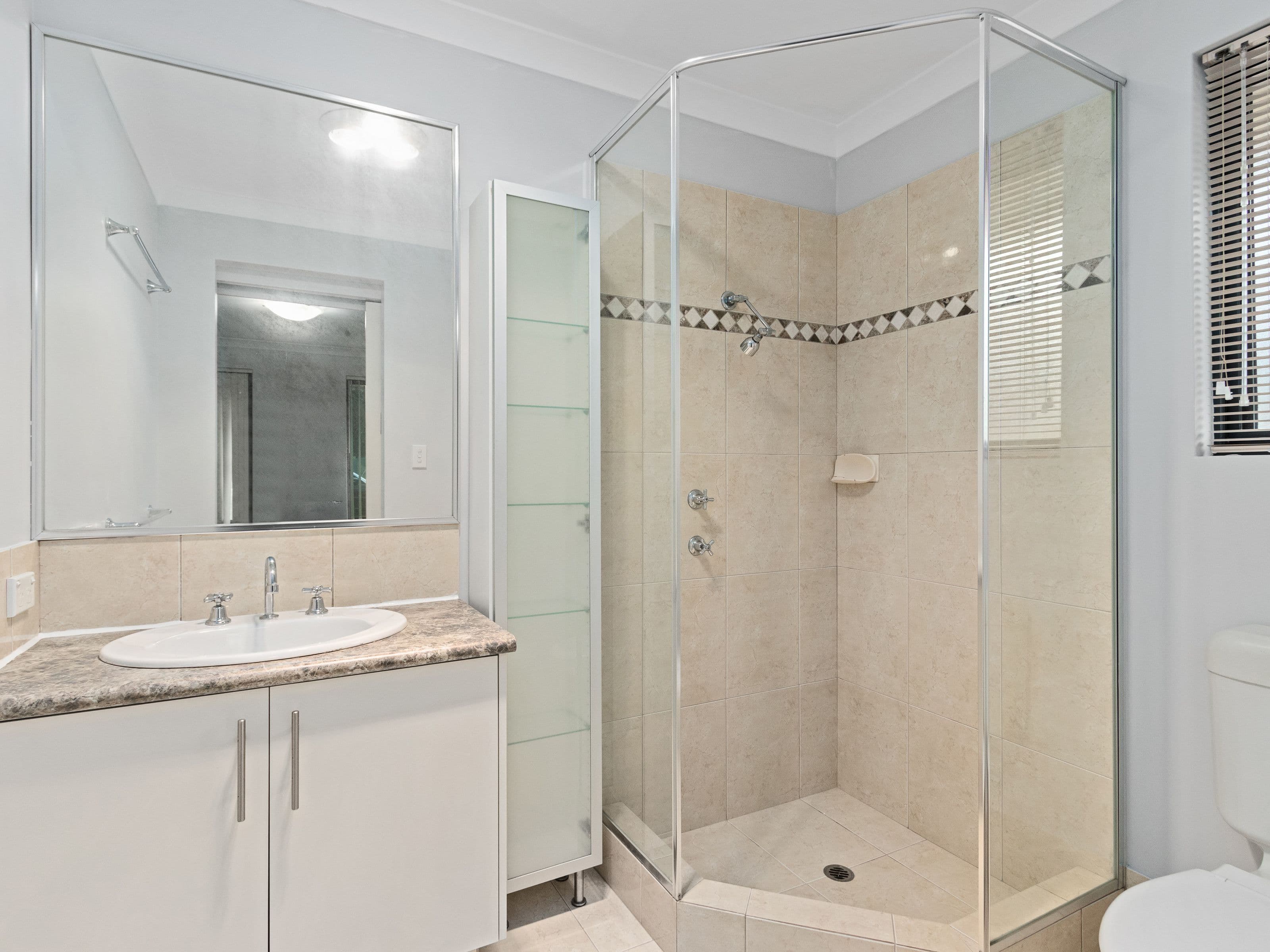 117 George Way, Cannington WA 6107, Cannington - Thumbnail 8