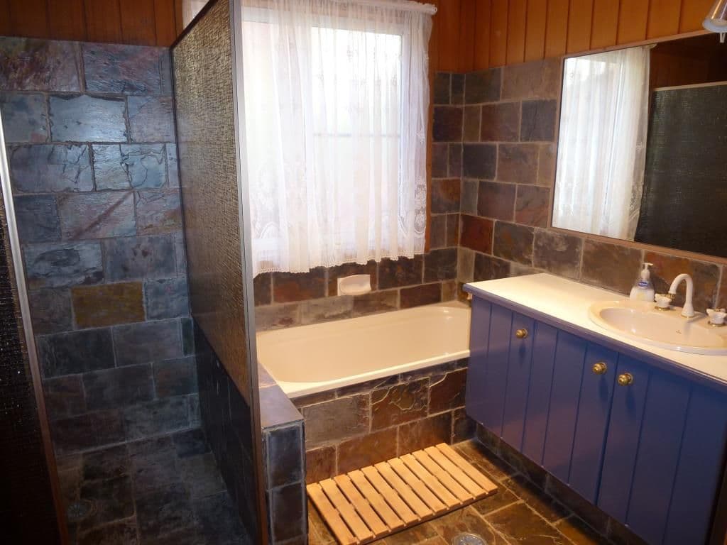 10 Bell Avenue, DUBBO NSW 2830, Dubbo - Thumbnail 6