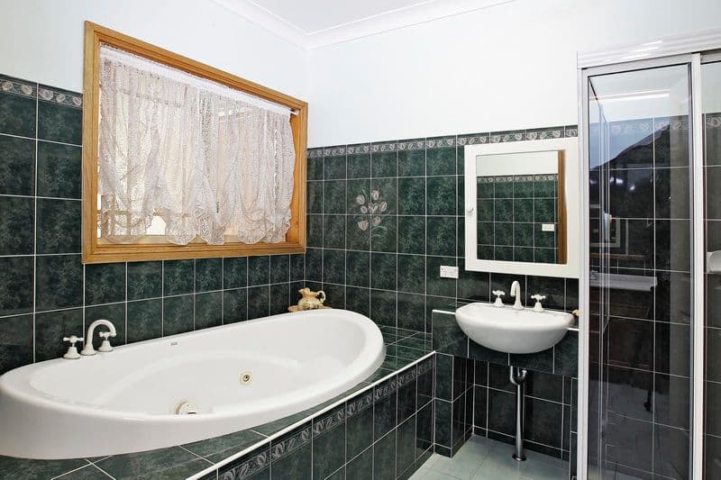 44 Gardner Road, FALLS CREEK NSW 2540, Falls Creek - Thumbnail 8