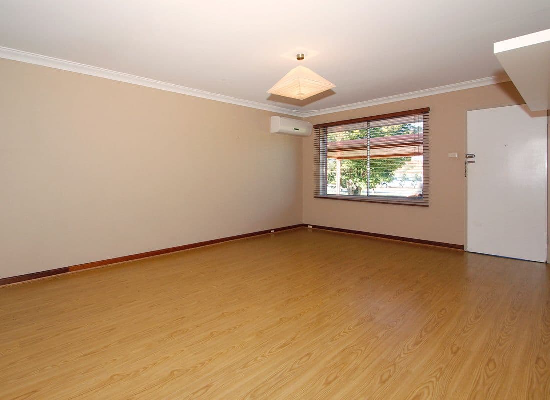 8b Hannans Street, MORLEY WA 6062, Morley - Thumbnail 3