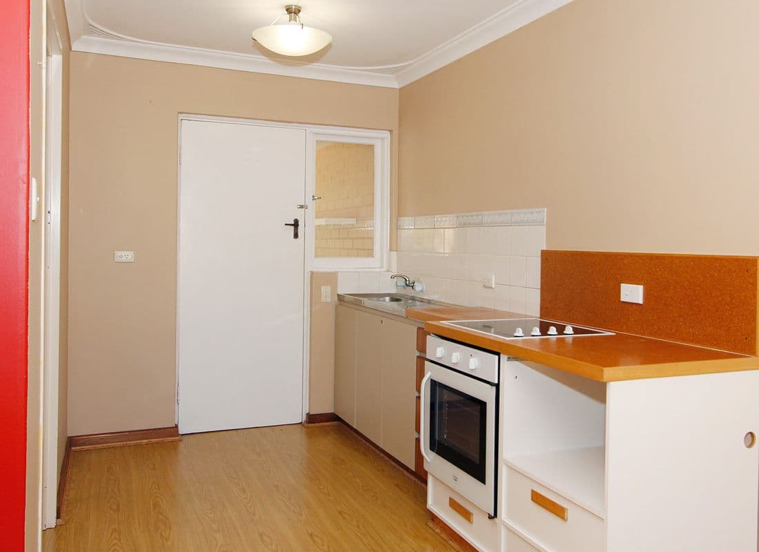 8b Hannans Street, MORLEY WA 6062, Morley - Thumbnail 5