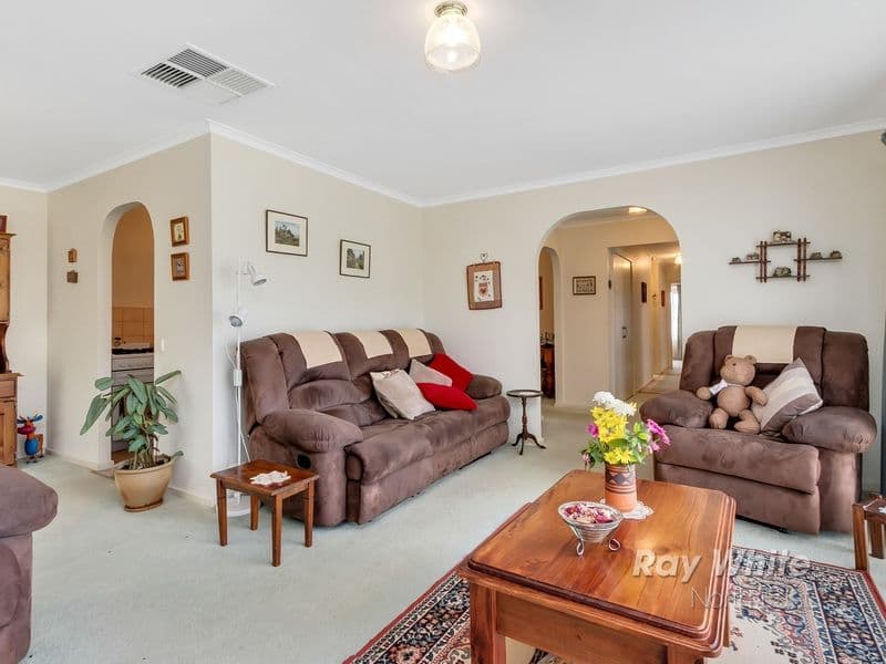11 Ekalla Court, Modbury North SA 5092, Modbury North - Thumbnail 3