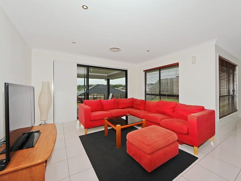 20 Heatherdale Drive, UPPER COOMERA QLD 4209, Upper Coomera - Thumbnail 4
