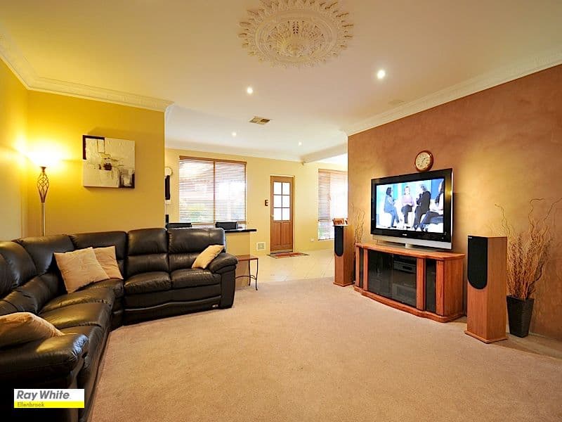 23 Daintree Loop, ELLENBROOK WA 6069, Ellenbrook - Thumbnail 3