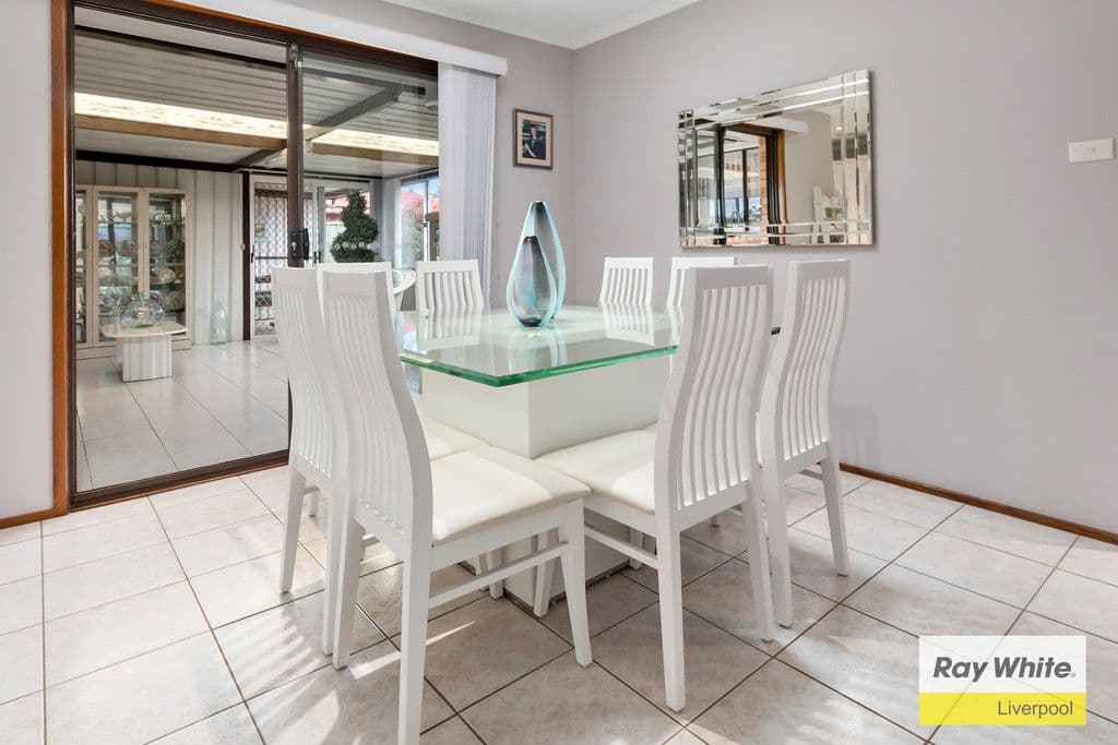 8 Melville Close, Hinchinbrook NSW 2168, Hinchinbrook - Thumbnail 5