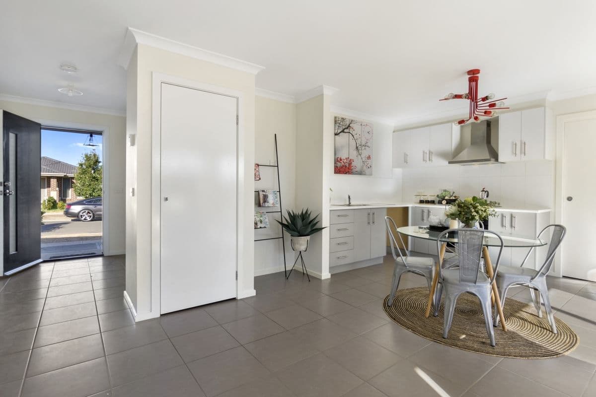22B Claire Way, Tarneit VIC 3029, Tarneit - Thumbnail 3