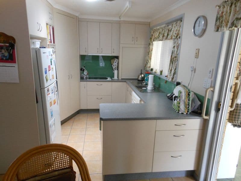 33 High School Road, GIN GIN QLD 4671, Gin Gin - Thumbnail 2