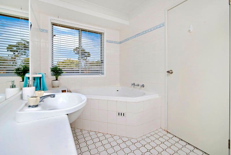 1 Kerslake Grove, MENAI NSW 2234, Menai - Thumbnail 7