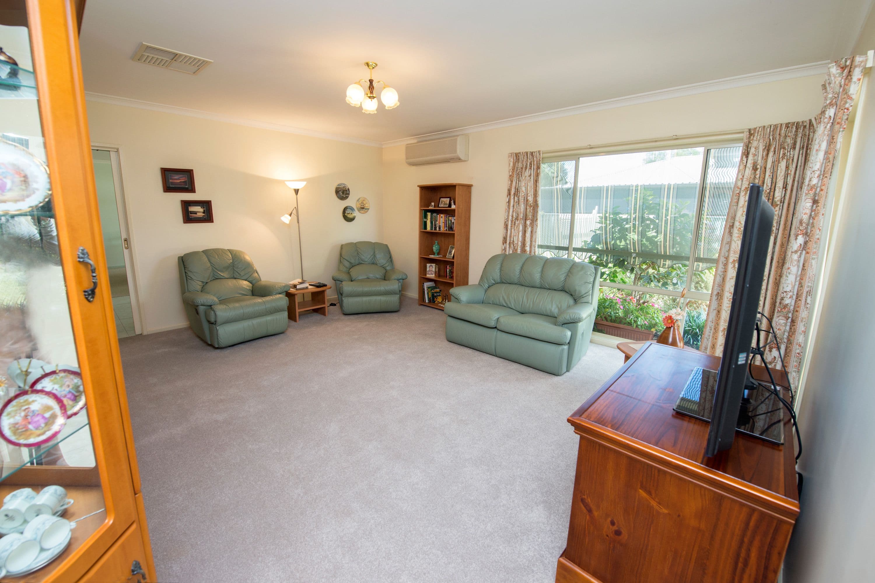 24 Parkview Drive, Swan Hill VIC 3585, Swan Hill - Thumbnail 3