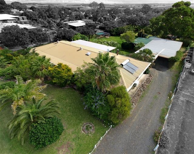 9 Emmanulla Drive, KINGSTHORPE QLD 4400, Kingsthorpe - Image 1