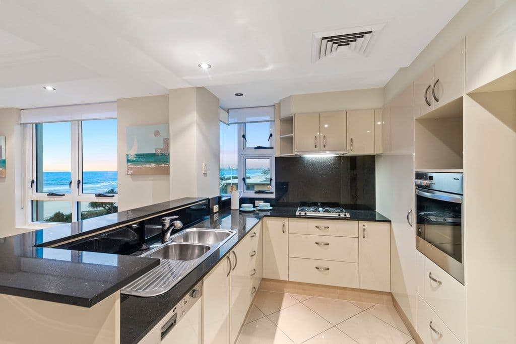 397 Golden Four Drive, Tugun QLD 4224, Tugun - Thumbnail 5
