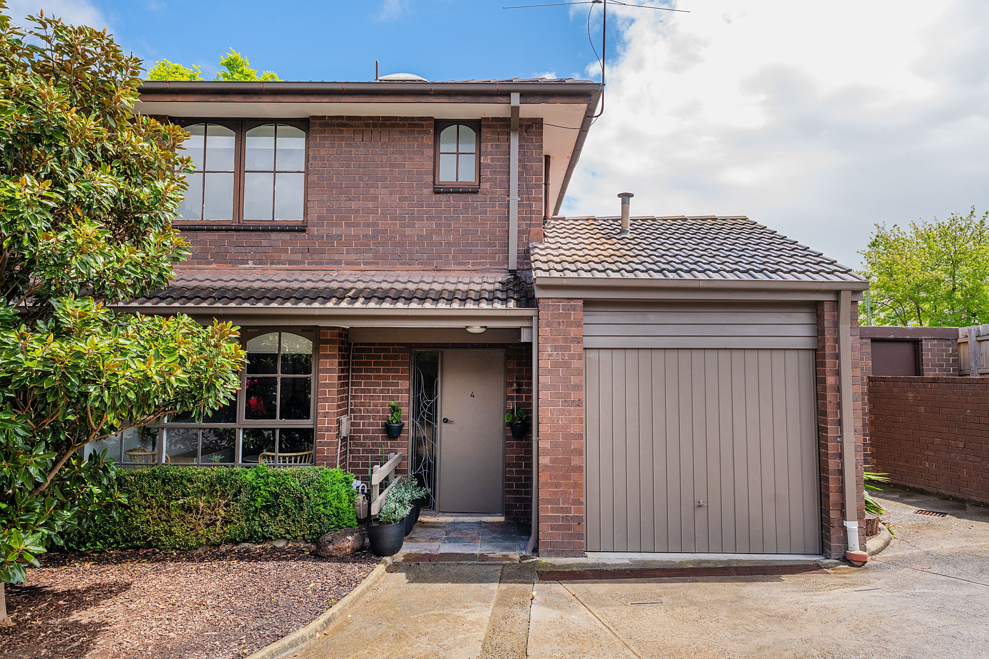 1-3 Glen Ebor Avenue, Blackburn VIC 3130, Blackburn - Thumbnail 3