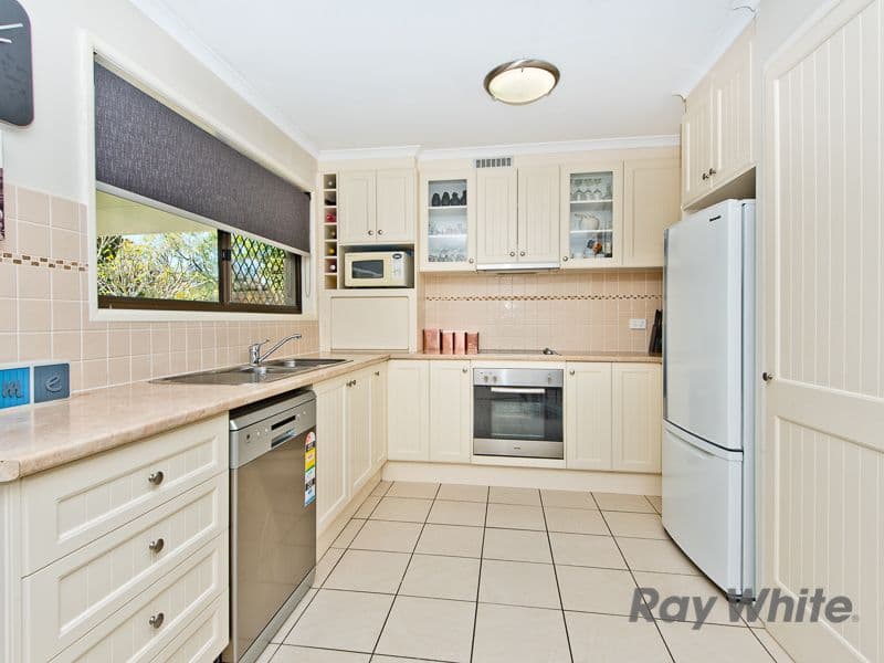 40 Ballynde Street, Bracken Ridge QLD 4017, Bracken Ridge - Thumbnail 2