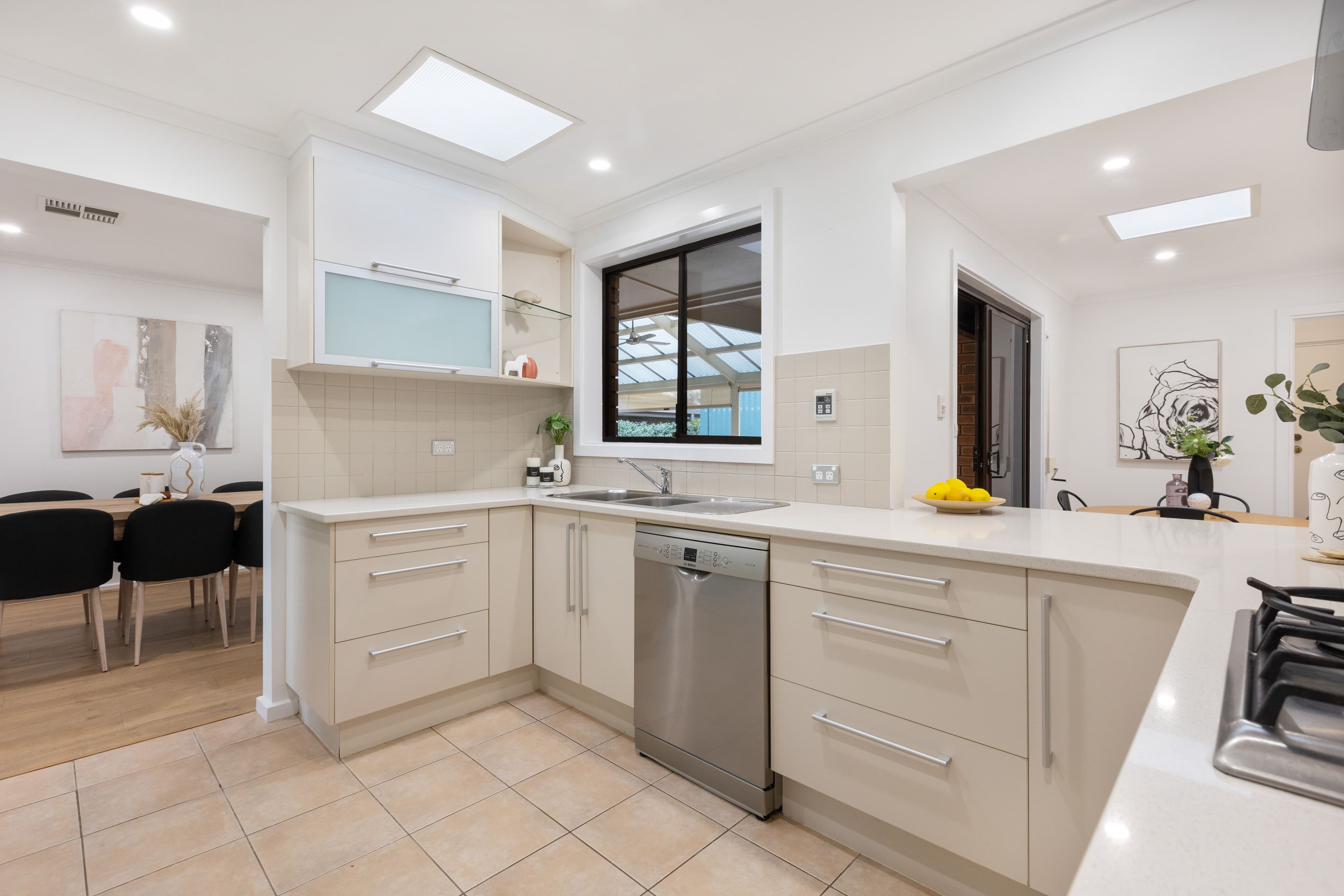 21 Thomson Avenue, Rostrevor SA 5073, Rostrevor - Thumbnail 7