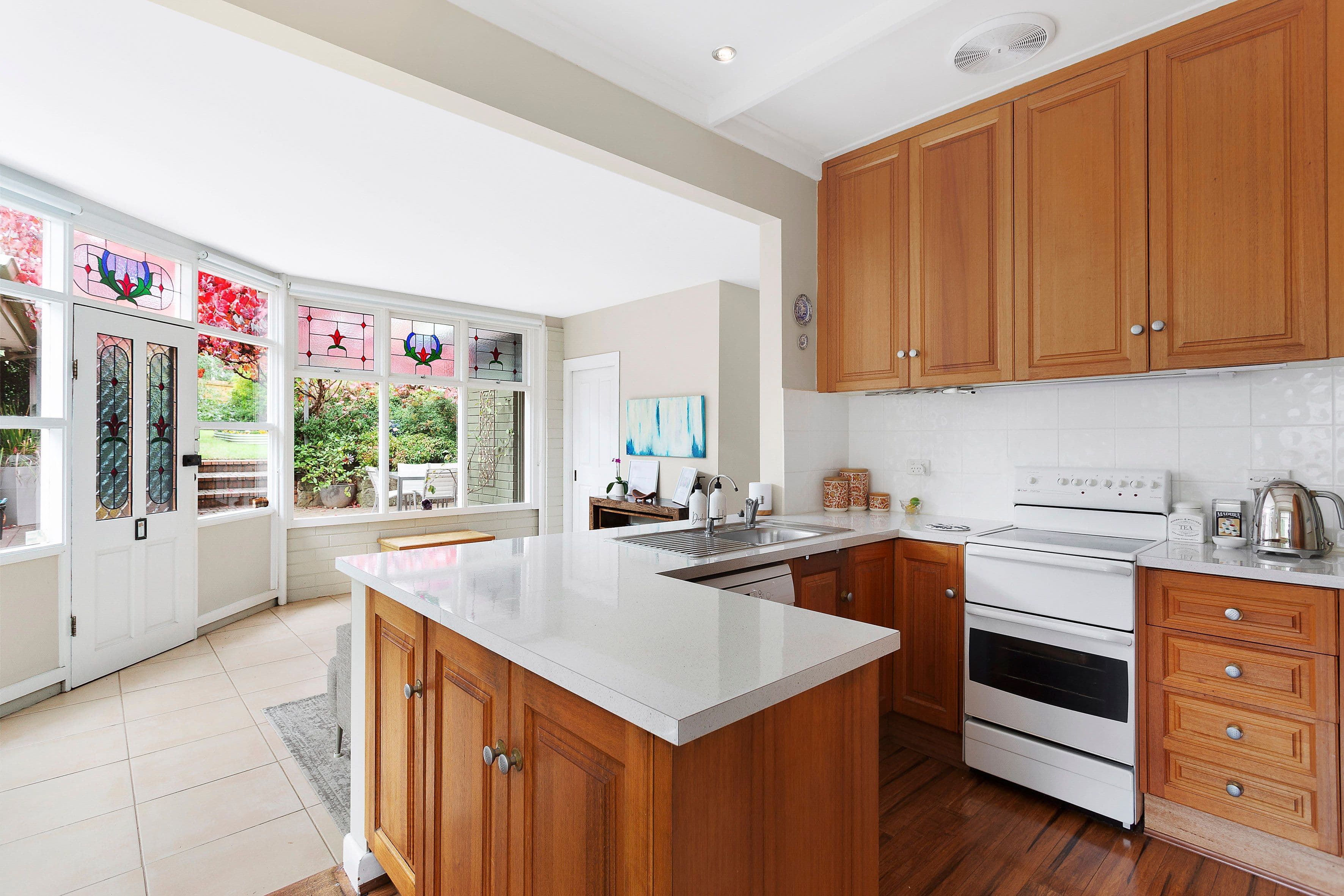 4 Willis Street, Greensborough VIC 3088, Greensborough - Thumbnail 3