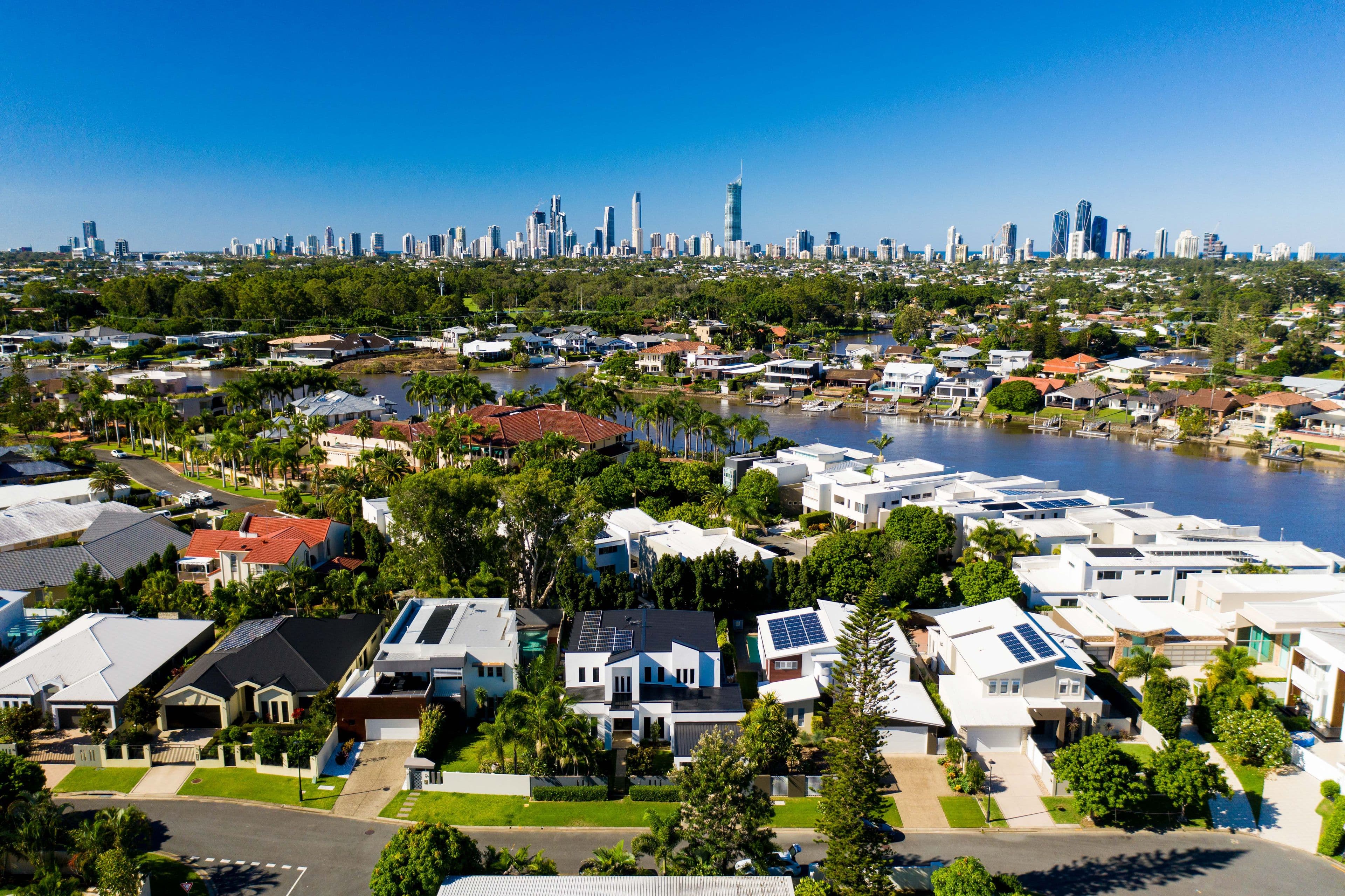 14 Waterview Crescent, Sorrento QLD 4217, Sorrento - Thumbnail 2