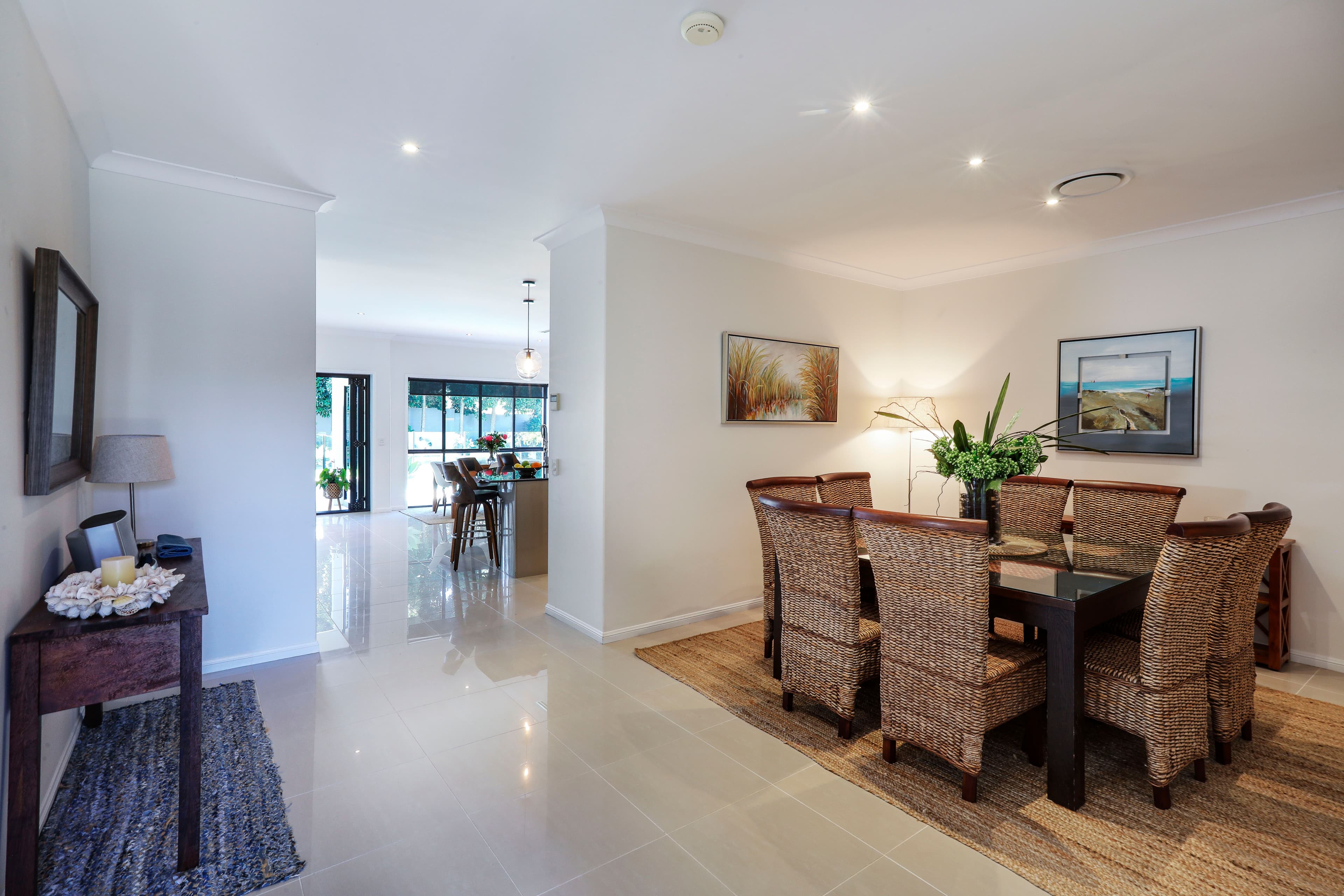 14 Waterview Crescent, Sorrento QLD 4217, Sorrento - Thumbnail 4