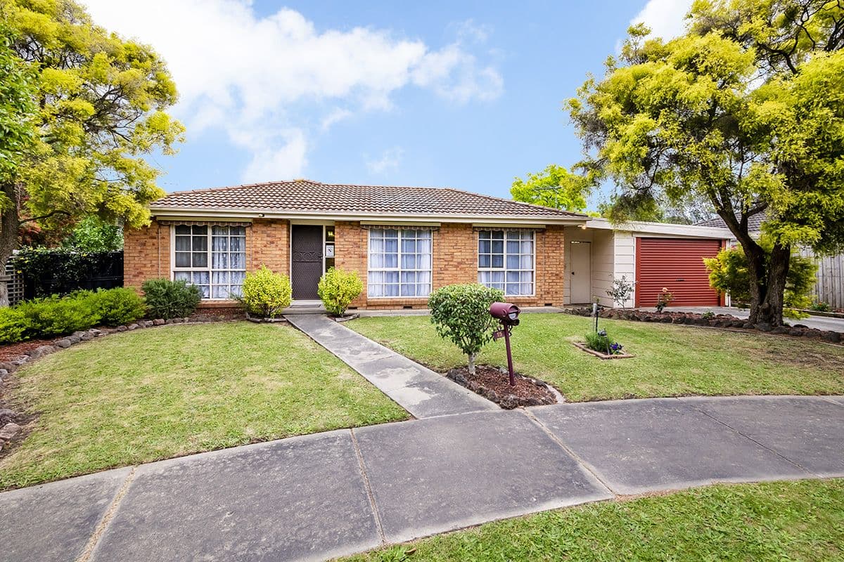 15 Phillip Court, Cranbourne North VIC 3977, Cranbourne North - Image 1