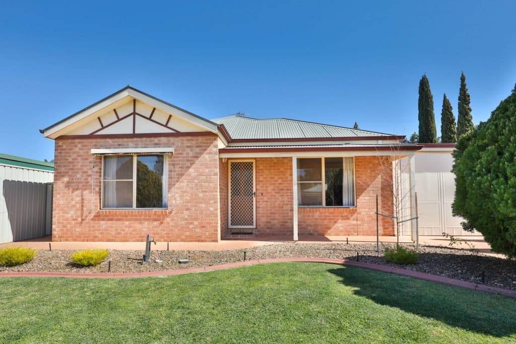 2 Sturt Court, Mildura VIC 3500, Mildura - Thumbnail 2