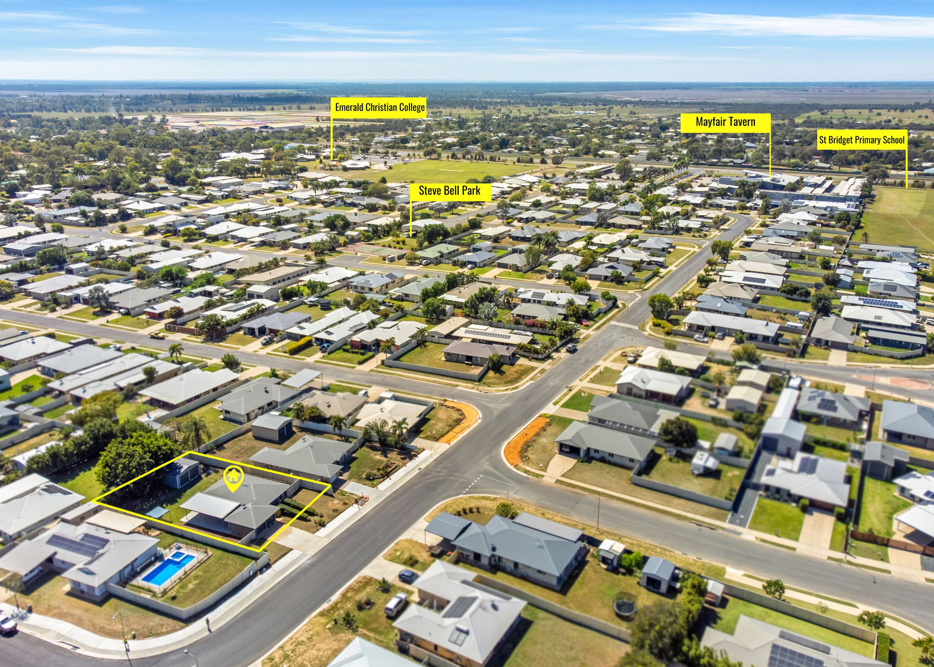 44 Mayfair Drive, Emerald QLD 4720, Emerald - Thumbnail 3