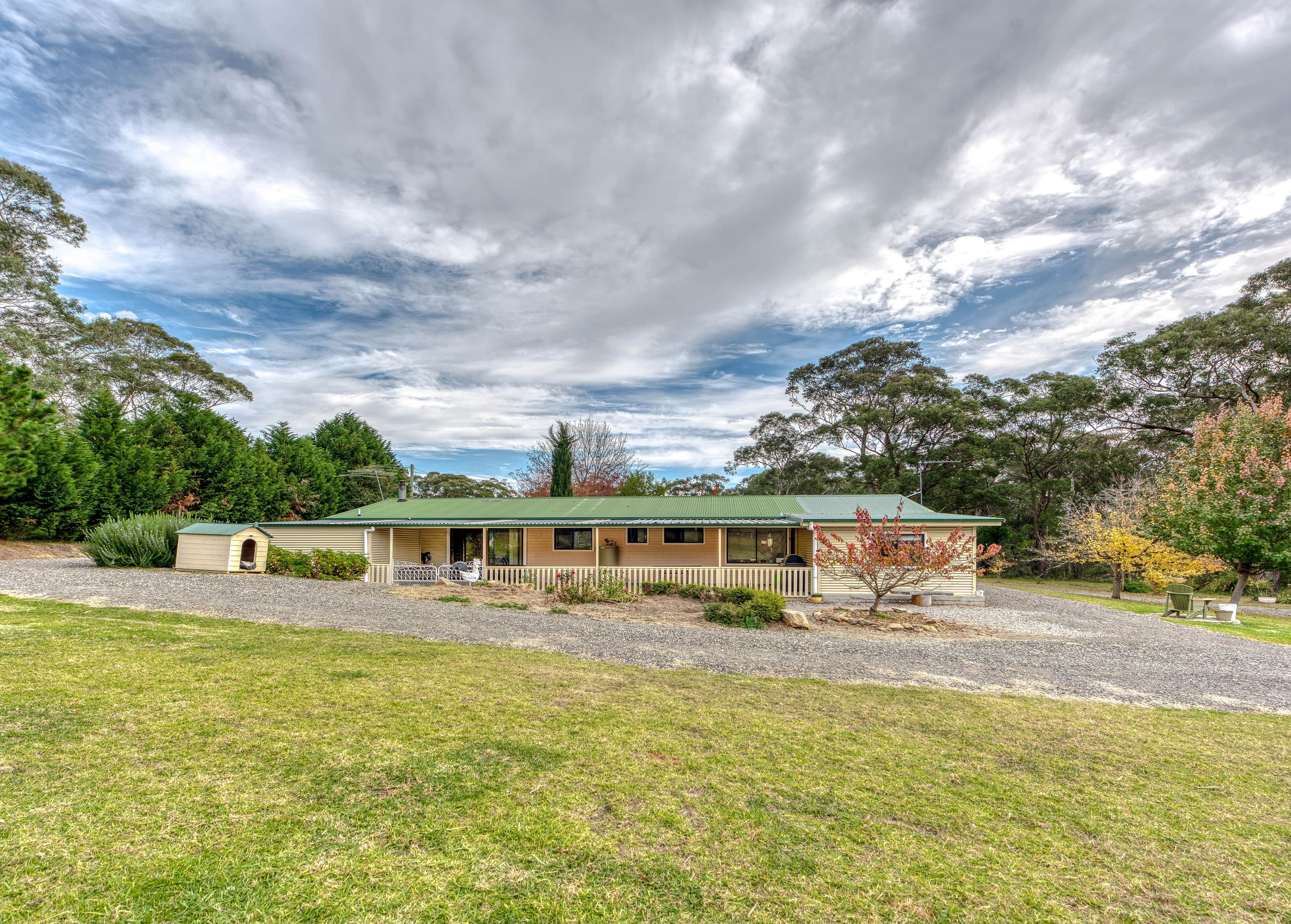 6 Bulfins Place, Hill Top - Thumbnail 2
