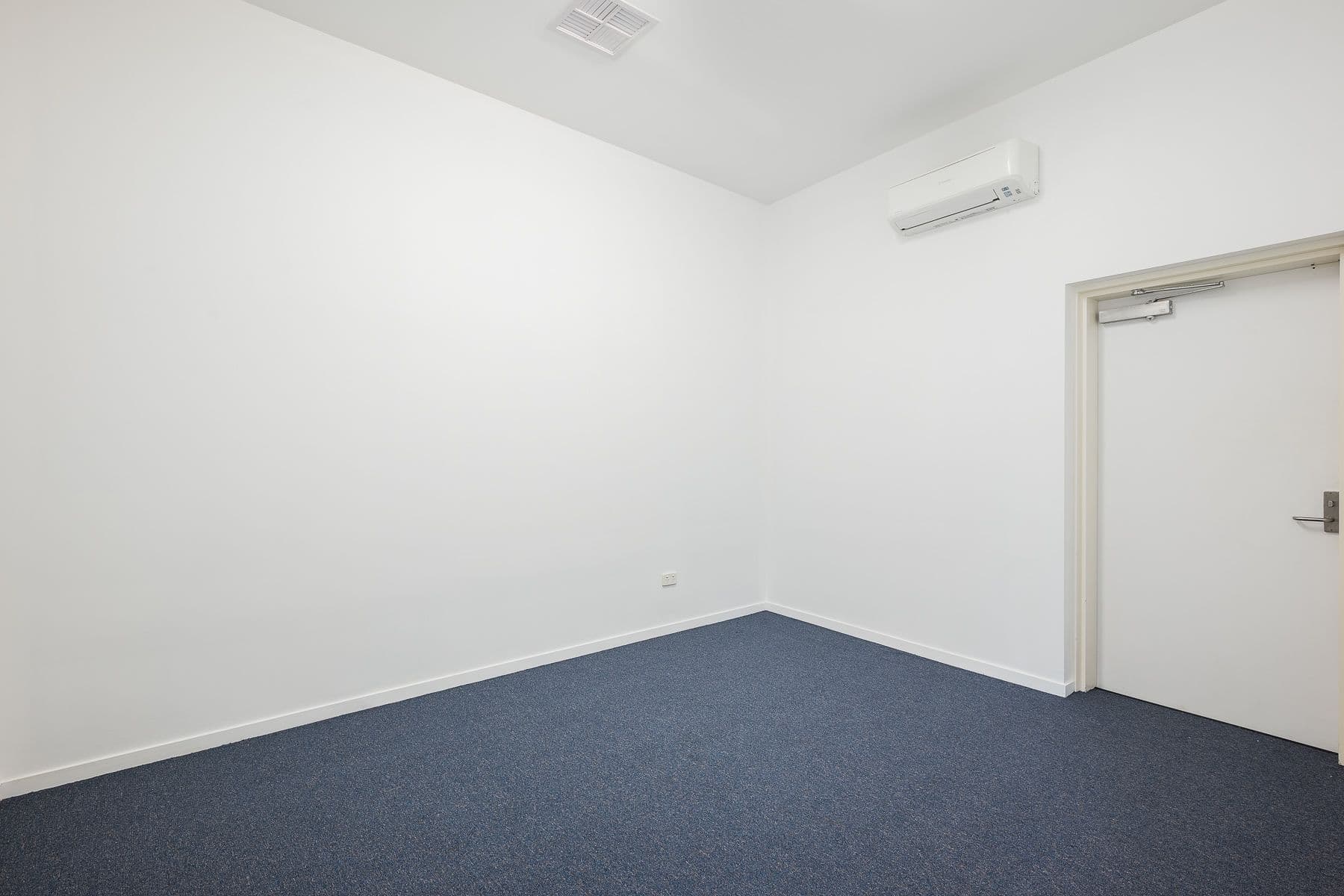 222 Riding Road, Balmoral QLD 4171, Balmoral - Thumbnail 8