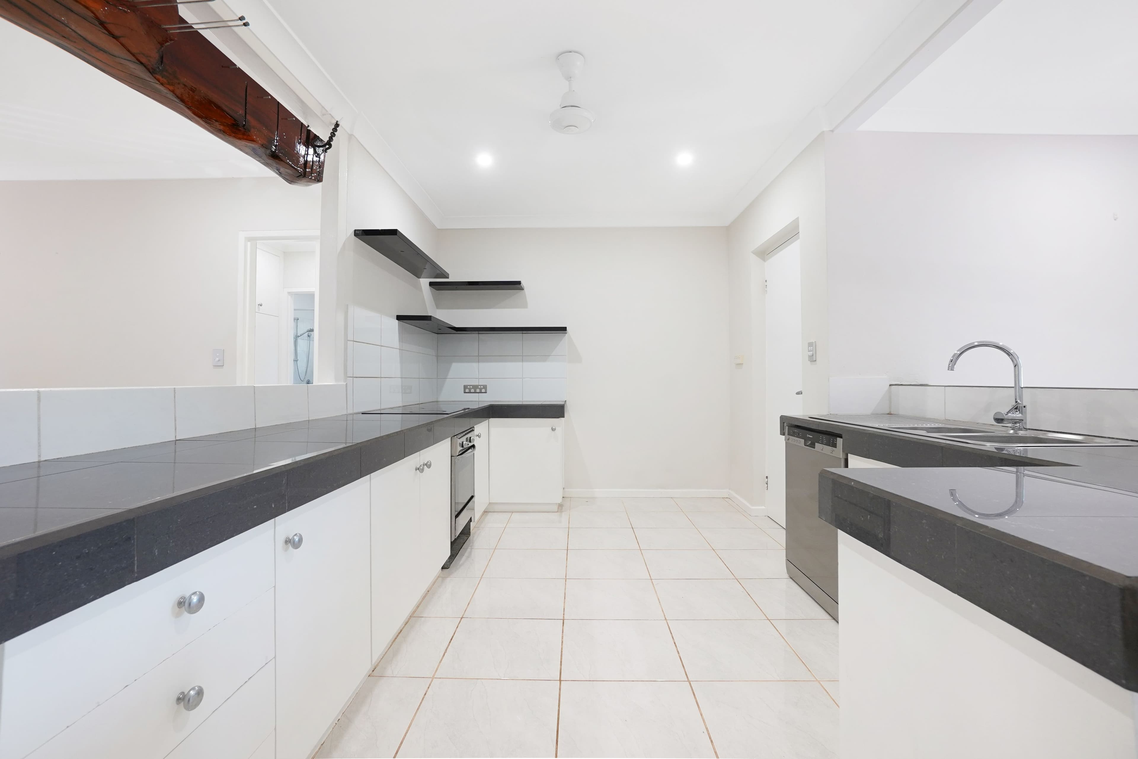 14 Grassland Crescent, Leanyer NT 0812, Leanyer - Thumbnail 5