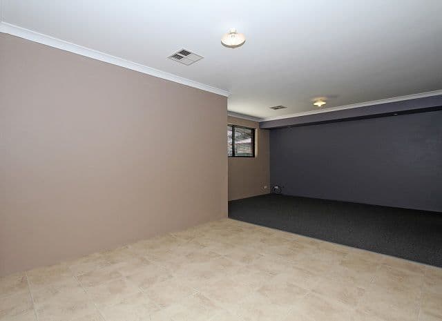 25 Dolara Court, MADDINGTON WA 6109, Maddington - Thumbnail 2